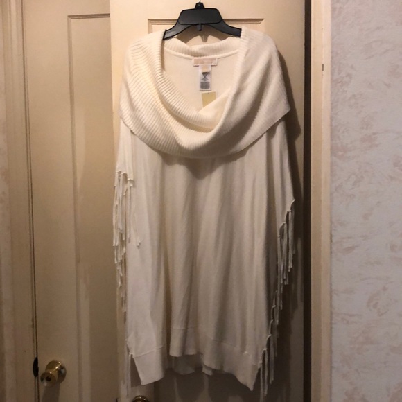 Michael Kors Sweaters - Micheal Kors Shawl